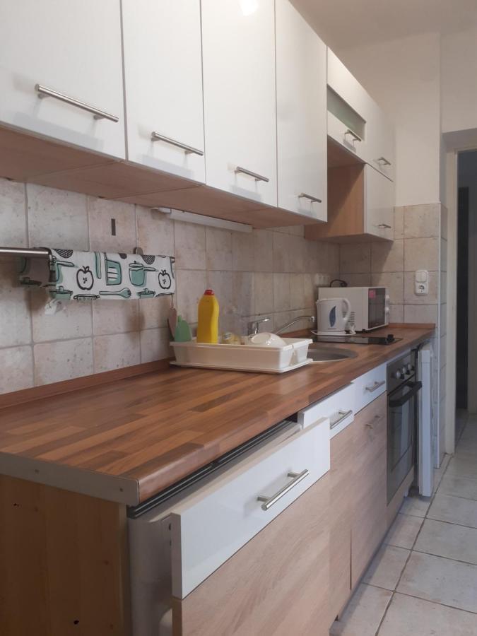 Rose Apartman บาลาตอนแลลเล ภายนอก รูปภาพ