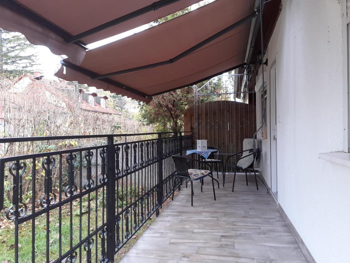 Rose Apartman บาลาตอนแลลเล ภายนอก รูปภาพ